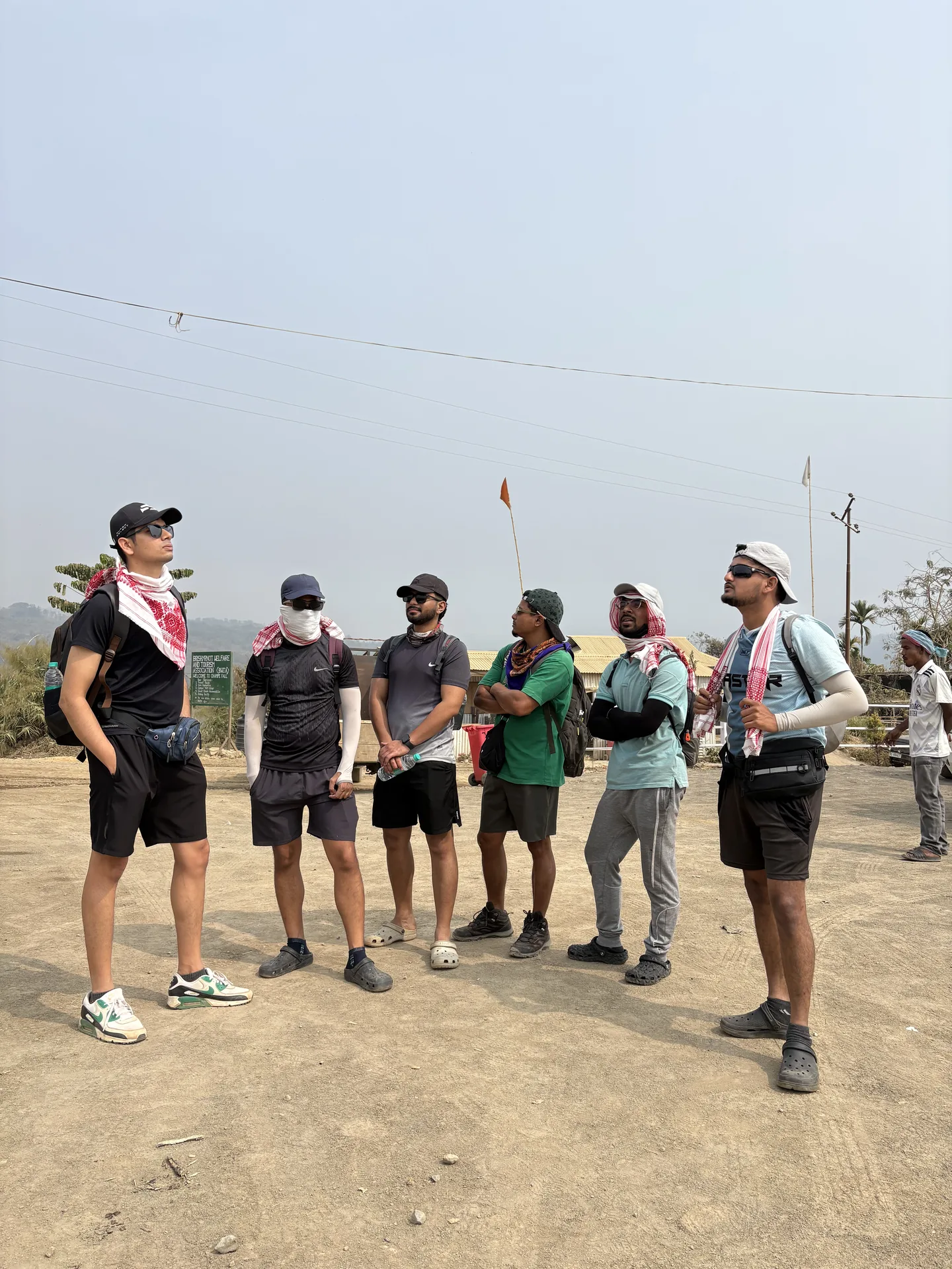 Solo and group travellers in Meghalaya